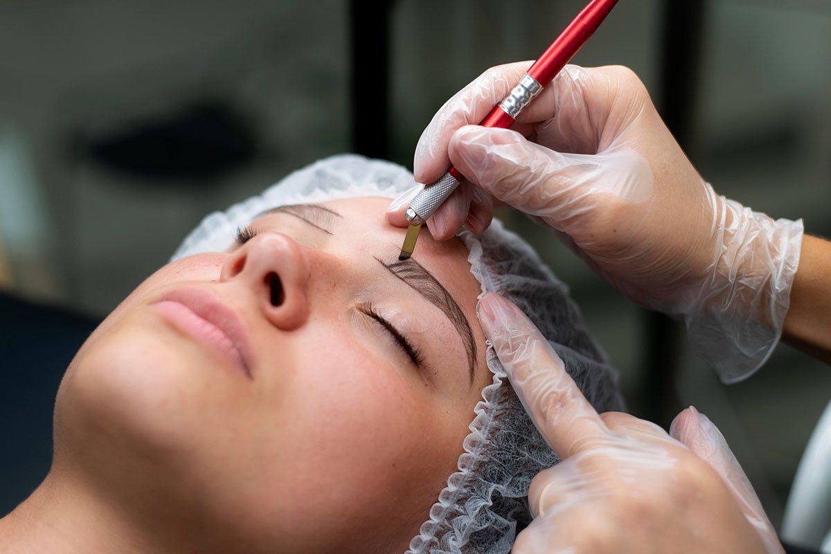 Eyebrow Mapping & Tint